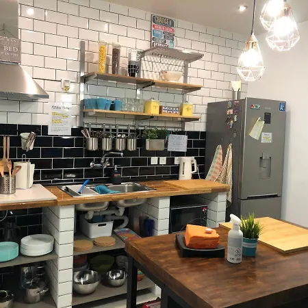 Hostel Orange Terrace *