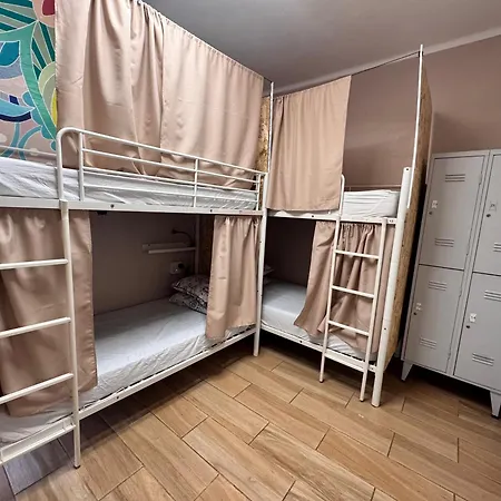 Orange Terrace אלבופיירה